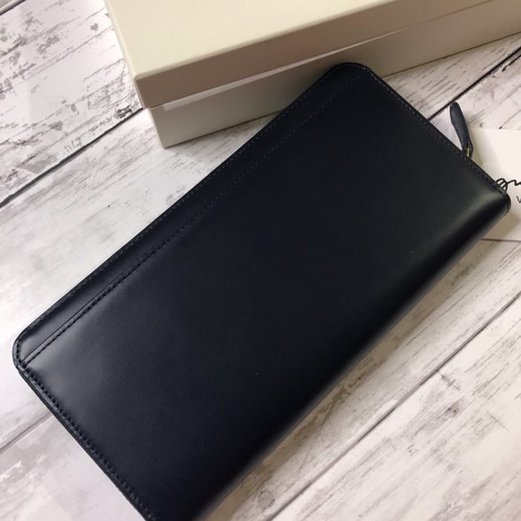 Brand NEW Agnes B Voyage leather wallet. - Picture 10 of 10
